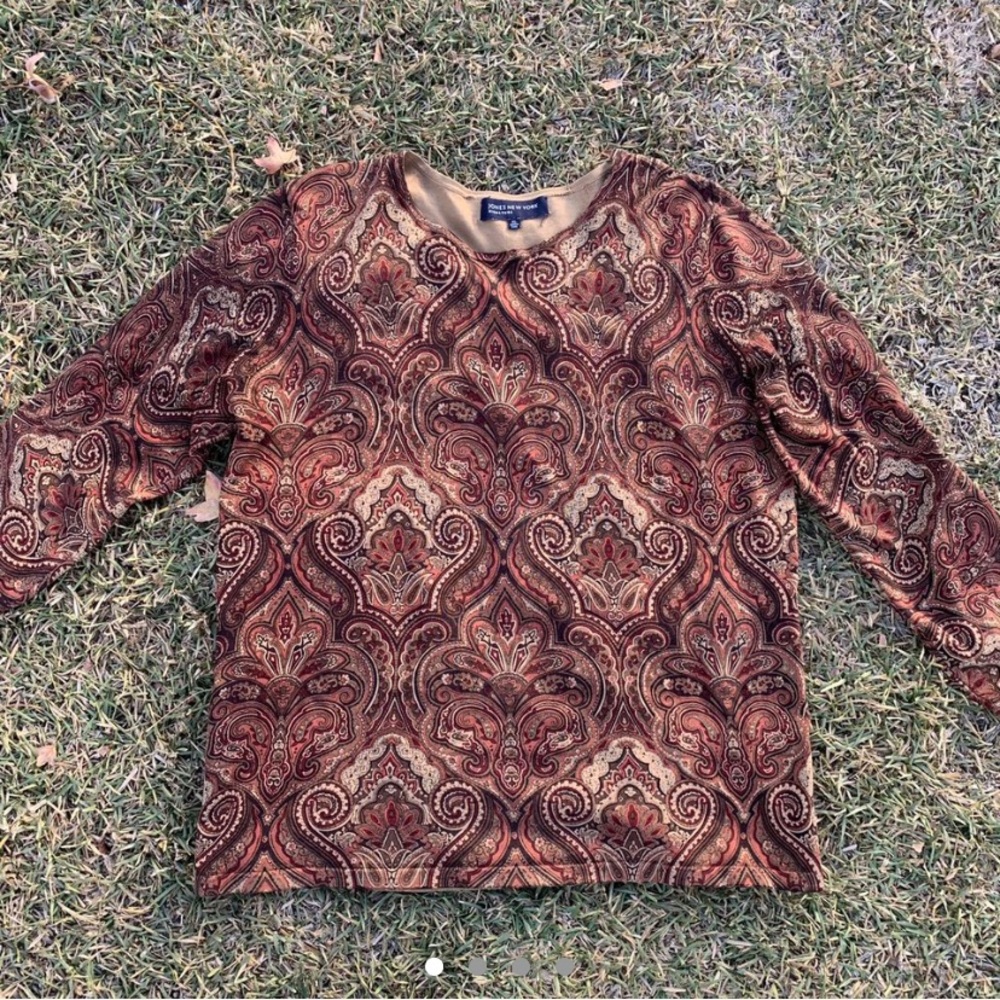 Paisley pattern top - Picture 2 of 4